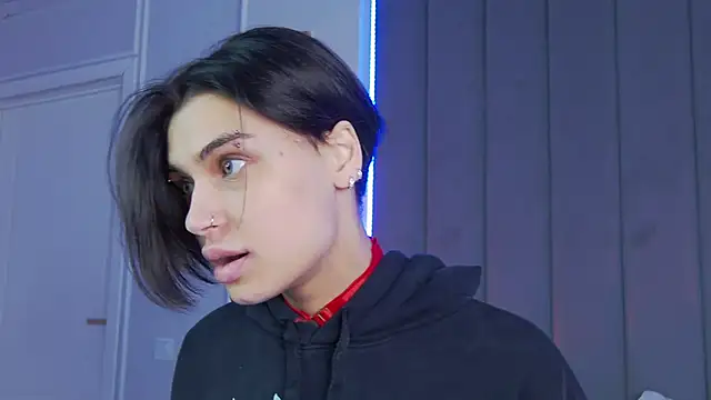 VioletAsh online show from October 21, 4:38 am