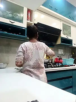 Sneha16 online show from October 9, 3:43 am