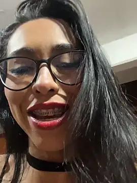 Emma  cumlovee online show from November 2, 2:59 am