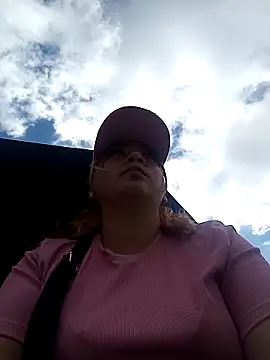 Mariana-94 online show from December 3, 1:24 pm