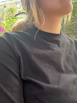 sabrina rosee online show from September 11, 1:33 pm