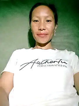 Lisa pusy online show from September 29, 7:24 am