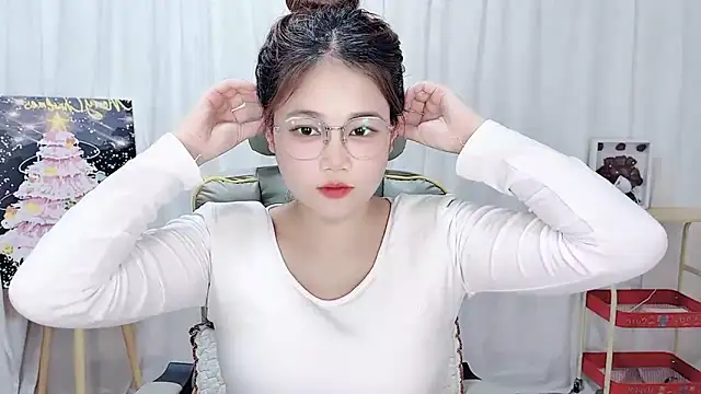 Dec-7758 online show from March 28, 1:10 pm