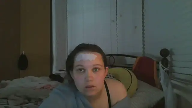 lu official1 online show from November 12, 8:07 pm