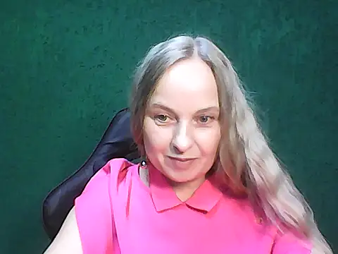 L i l i t online show from September 9, 6:02 am