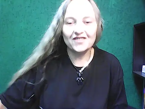 L i l i t online show from September 11, 6:36 am