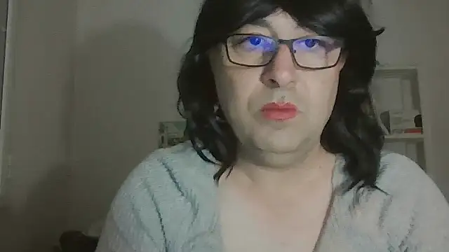 nataliacd online show from November 29, 12:03 am