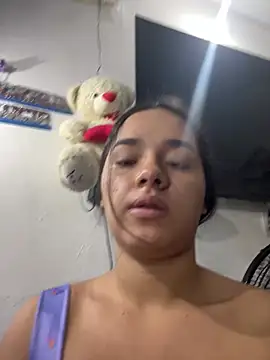 Luciaparker03 online show from April 20, 1:25 pm