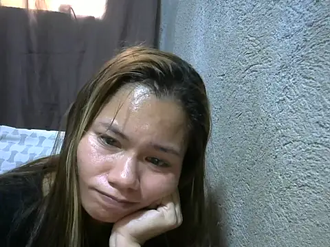 Sweeetgurll online show from March 13, 8:04 am