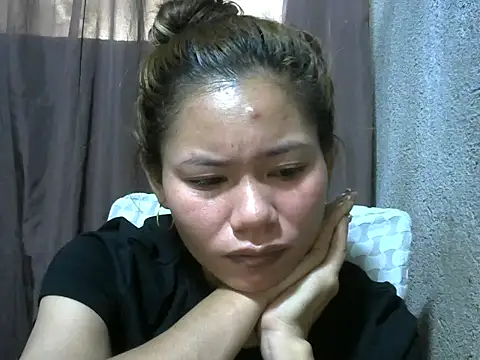 Sweeetgurll online show from February 26, 1:37 am