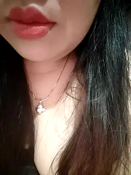 Julyy08 online show from January 9, 2:54 pm