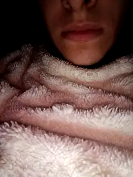 Ahalm online show from November 29, 9:19 pm