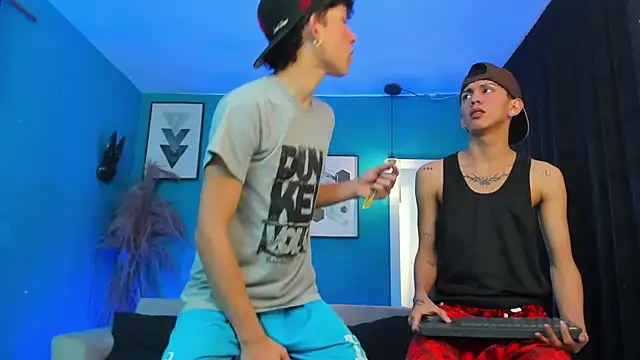 Marcus and Tony online show from March 1, 4:56 am