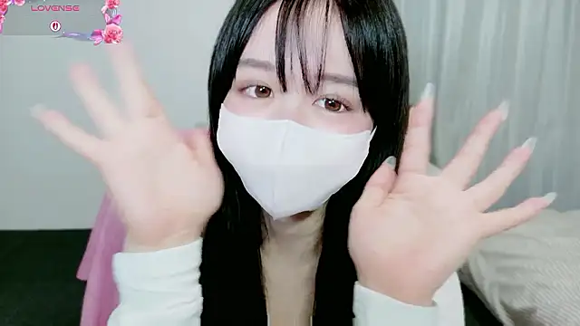 Snapshot of Anne_Anne_chan chatting on October 15, 10:18 am Anne Anne chan online show from October 15, 10:18 am