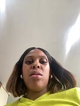 031bubbles online show from April 21, 11:50 am