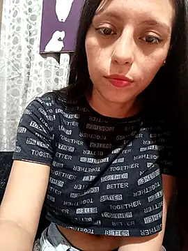 Snapshot of Lahila_ chatting on October 21, 2:43 pm Lahila  online show from October 21, 2:43 pm
