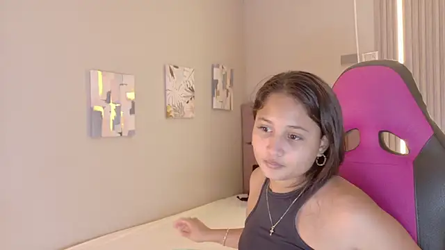 Laly Cherry  online show from November 14, 12:27 pm