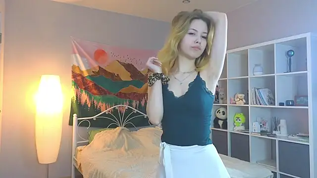 Wendy Cutie online show from September 16, 5:10 pm