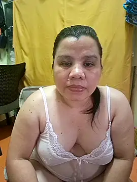 hotlyn45 online show from September 20, 7:17 am