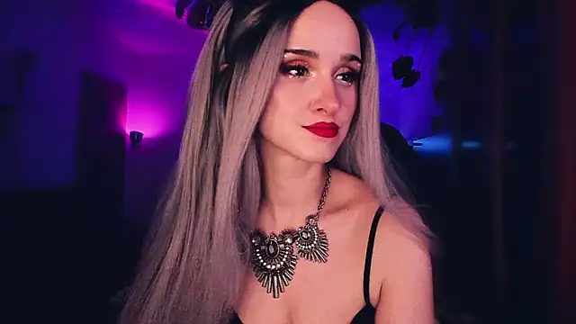 MistressJolie online show from November 29, 5:22 am