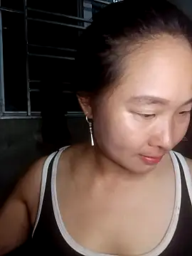 suki-lady online show from September 15, 4:04 pm