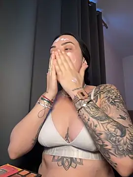 -RAHELA- online show from October 28, 11:49 am