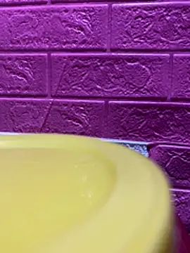 O o UwU o O online show from February 6, 7:56 am