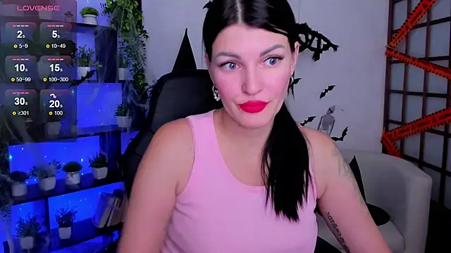 O1d Lady online show from November 1, 9:02 am