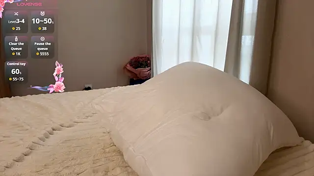 Sakuravice online show from April 11, 7:45 am