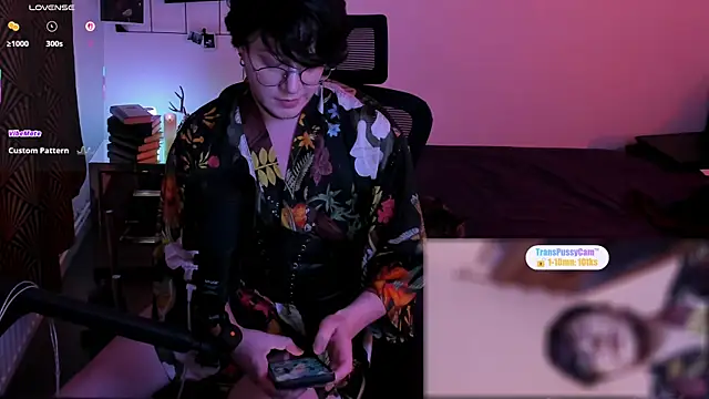MossPrince online show from May 21, 7:34 pm