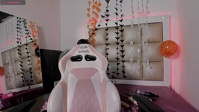 Valkiria js online show from October 15, 12:57 am