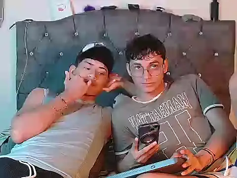 Snapshot of logan_willyams_ chatting on September 11, 11:16 pm logan willyams  online show from September 11, 11:16 pm