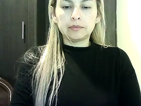 Valery  Rouse  online show from November 2, 3:32 am