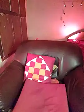 royeoy22 online show from November 24, 2:19 pm