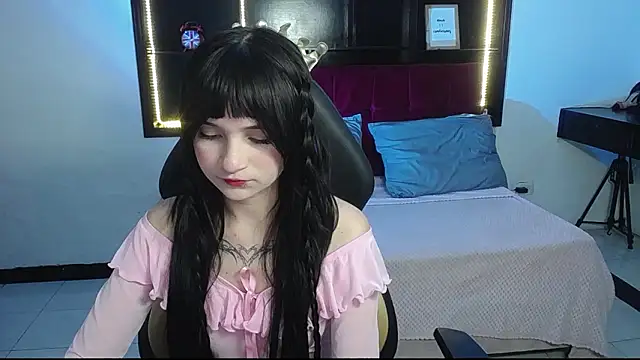  Charlotte Collins  online show from February 6, 3:37 pm