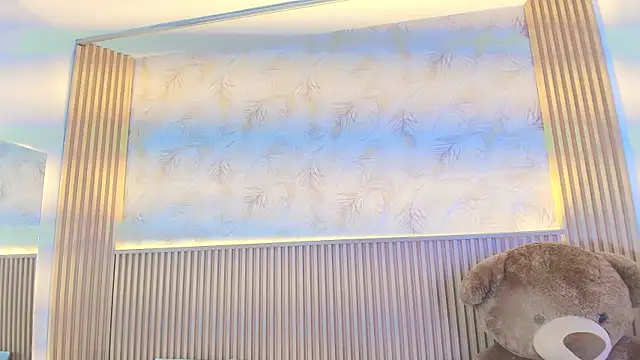 Liss-Reyes online show from March 12, 1:58 pm