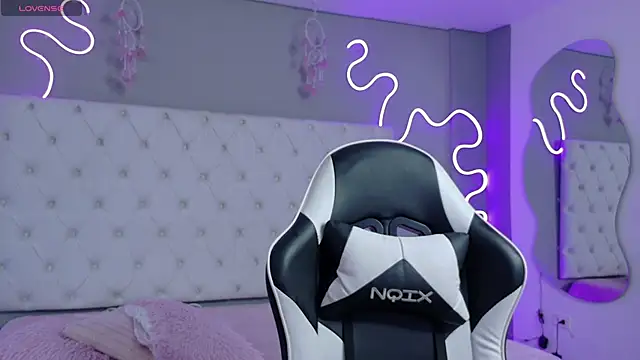 Emma visconti online show from September 29, 12:43 pm