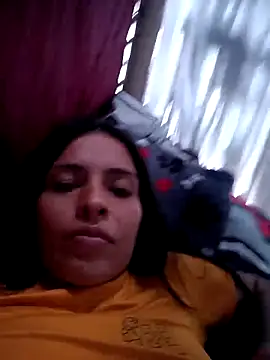 SaraBust online show from October 5, 4:23 pm