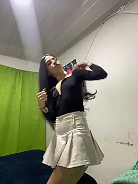 sashaxxx1630 online show from October 6, 4:40 am