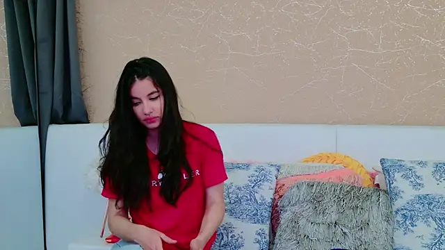 MiaDunoff online show from February 12, 10:11 pm