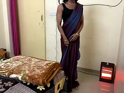 LuvLayla online show from November 15, 8:43 pm