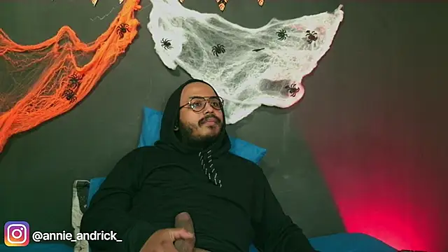  leda swan  online show from October 23, 2:12 pm