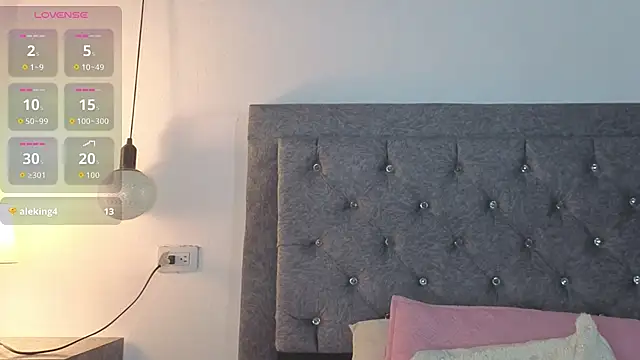 emma blake  online show from October 8, 8:40 am