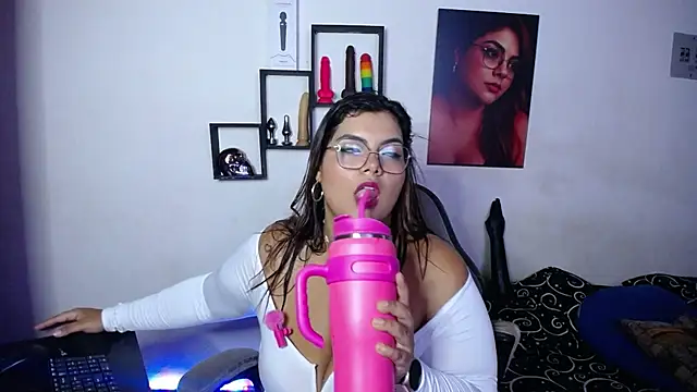 Sammy slavehot online show from October 21, 7:40 pm