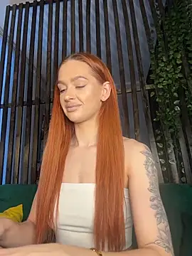 LittleFox    online show from February 19, 6:02 am