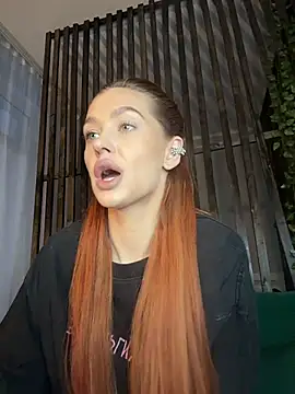 LittleFox    online show from February 18, 5:17 am