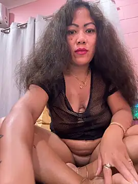 Lindarossyta online show from November 2, 11:41 pm