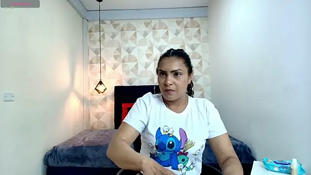 Ivi Rose   online show from September 16, 8:06 pm