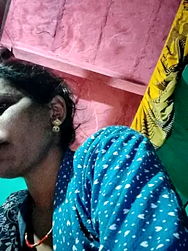 Pooja750 online show from November 17, 10:21 pm