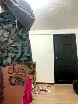 Isisflame online show from September 27, 2:35 pm